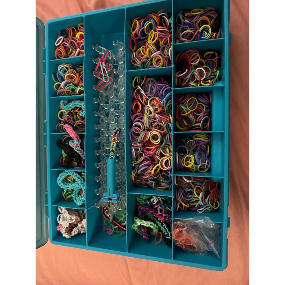 rainbow loom and case